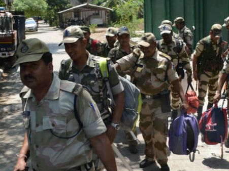 ఏపీ కౌంటింగ్ కేంద్రాల వద్ద మూడంచెల భద్రత..! 25స్లిప్పులను బండిల్ గా చేసుకోవాలన్న ఈసీ..!!