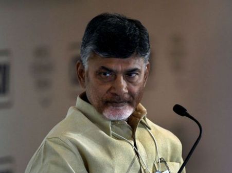 చంద్ర‌బాబుకు ఎన్నిక‌ల సంఘం మ‌రో షాక్‌: ఏపీ కేబినెట్ లేన‌ట్లేనా: స‌మీక్ష‌తోనే స‌రి..!