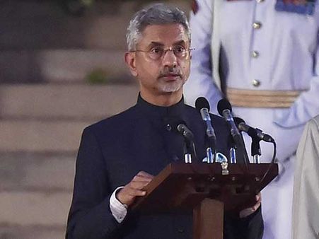 ఎవరీ జై శంకర్ : నేపథ్యమేంటీ ? కేబినెట్ బెర్త్‌ సమర్థతకే గిటురాయా ?