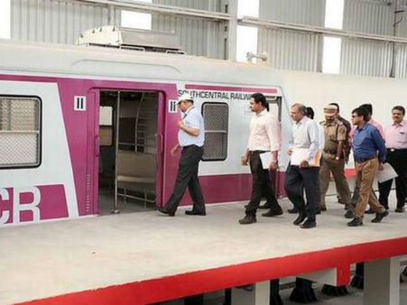 న్యూ లుక్..న్యూ ట్రెండ్: ఎంఎంటీఎస్ 2.O: మెట్రోతో పోటీ!