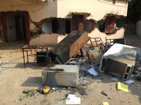 ఒడిశాలో మరోసారి రెచ్చిపోయిన మావోలు...