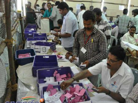 కౌంటింగ్ డే: మెరుపువేగంతో స‌మ‌గ్ర సమాచారం.. డైలీ హంట్‌ సొంతం!