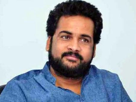 గ‌రుడ శివాజీ ఎక్క‌డ..ఎన్నిక‌ల త‌రువాత‌ : ఛీటింగ్‌ వ్య‌వ‌హారం: సీబీఐ ద‌ర్యాప్తున‌కు డిమాండ్..!