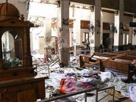 శ్రీలంక వరుస బాంబు పేలుళ్లు, ఫోన్ బెదిరింపులు, బెంగళూరులో హై అలర్ట్, ఆంధ్రా, తెలంగాణలో !