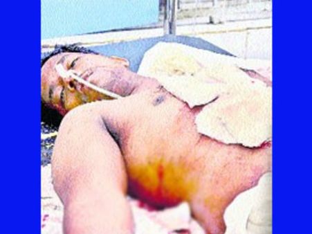 తిరుపతిలో కత్తిపోట్లు.. యువకుడి పరుగులు.. కాపాడిన బస్ డ్రైవర్