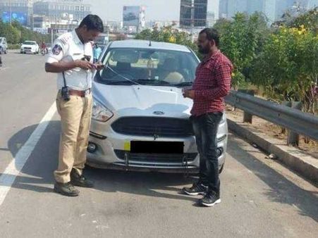 10 ట్రాఫిక్ చలాన్లు పెండింగ్‌లో ఉంటే వాహనం జప్త్పు..!