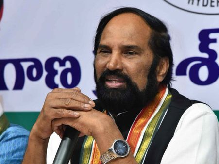 స్థానిక సంస్థల ఎమ్మెల్సి ఎన్నికల వివాదం...ఆపాలంటూ టీపీసీసీ ,ఈసికి లేఖ