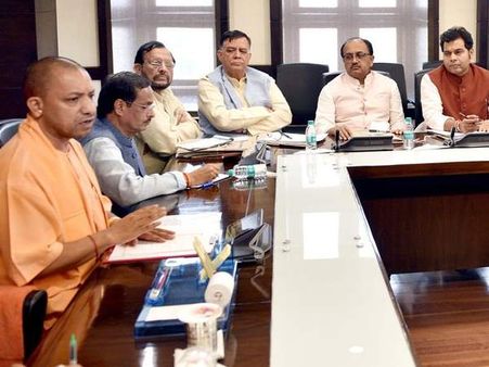 త్వరలో యూపీ క్యాబినెట్ విస్తరణ ? బెర్త్ దక్కెదెవరికో ?