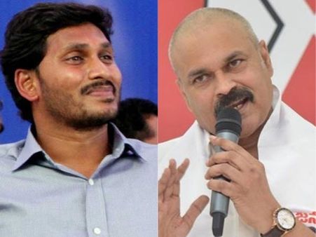 జగన్ పై నాగబాబు ఫైర్ .. తెలంగాణా విద్యార్థుల ఆత్మహత్యలపై ఒక్క వెధవ మాట్లాడలేదని ఆగ్రహం
