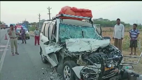 అతి వేగం..నిద్ర‌మ‌త్తు! ఓ కుటుంబాన్ని చిదిమేసింది!