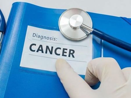 లేని రోగం అంటగట్టి.. ట్రీట్‌మెంట్‌తో జీవచ్ఛవంలా మార్చి.. కేరళలో గవర్నమెంట్ డాక్టర్ల నిర్వాకం..