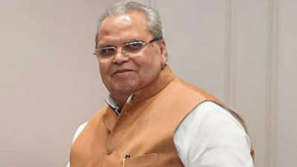 తుపాకీ వీడండి.. రాజ్‌భవన్‌లో భోజనం చేస్తూ చర్చిద్దాం : ఉగ్రవాదులకు కశ్మీర్ గవర్నర్ పిలుపు