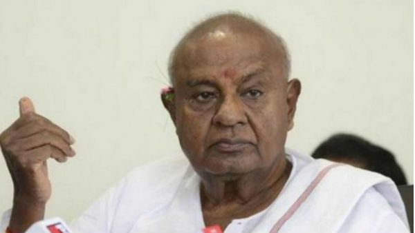 కర్ణాటకలో మధ్యంతర శాసన సభ ఎన్నికలు ? మాజీ ప్రధానికి బీజేపీ పంచ్: చేతకాకపోతే తప్పుకోండి !