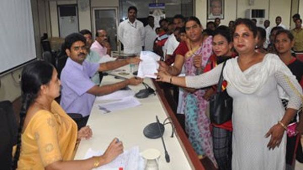 అవమానం, దుర్భర జీవితం.. ఆత్మవిశ్వాసంతో బతికేలా అవకాశమివ్వండి.. హిజ్రాల విన్నపం