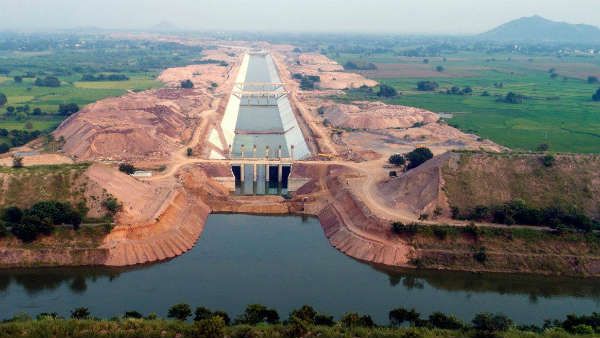 కాళేశ్వరం ప్రాజెక్టు ప్రారంభోత్సవ శుభాకాంక్షలు తెలిపిన సినీ హీరోలు... ఇతర ప్రముఖులు