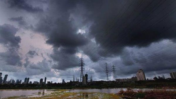 పోటెత్తుతున్న క‌డ‌లి: కేర‌ళ తీరాన్ని తాకిన నైరుతి! భీక‌ర ఎండ‌ల నుంచి ఉప‌శ‌మ‌నం