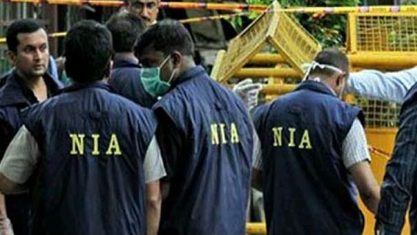 శ్రీలంక వరుస బాంబు పేలుళ్లు, తమిళనాడులో ఐఎన్ఏ సోదాలు, సోషల్ మీడియాలో ఉగ్రవాదులు !