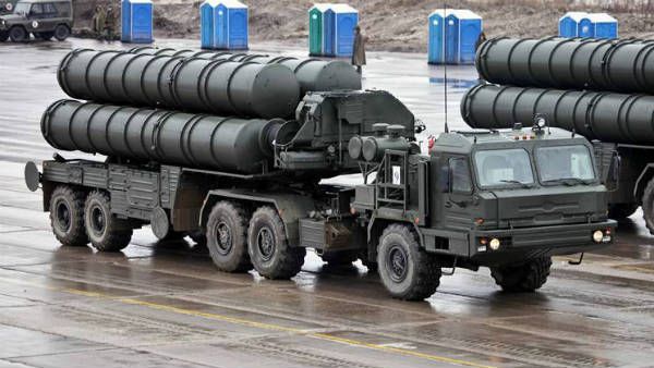 ఆంక్షలు ఉన్నప్పటికీ...రష్యా నుంచే ఎస్‌-400 క్షిపణి వ్యవస్థను కొనుగోలు చేస్తాం: భారత్