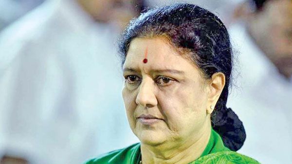 షాక్: వీకే శశికళ విడుదలకు ప్రయత్నాలు ? జైల్లో సత్ర్పవర్తన అంటూ లేఖ, చిన్నమ్మకు చాన్స్!