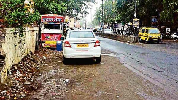 పట్టించుకోవట్లేదని .. కసిపెంచుకున్నాడు, ప్రియురాలిపై కత్తిపోట్లు పొడిచిన ప్రియుడు ...