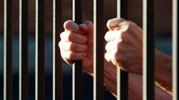 ఫేస్ బుక్ ప్రేమ, అత్యాచారం, ఆత్మహత్య, బెంగళూరు యువకుడికి 20 ఏళ్లు జైలు శిక్ష !