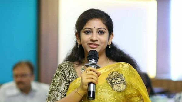 ఏపీ సీఎం జగన్‌ను సాధినేని యామిని నిజంగా అవమానించారా? మీ కామెంట్ ఏంటి?