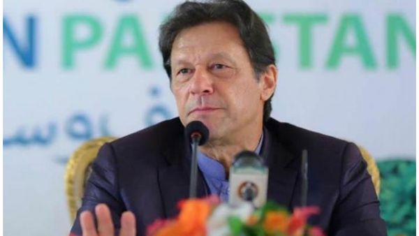 నవాజ్‌ జర్దారీలకు ఇమ్రాన్ వార్నింగ్: దోచుకున్న డబ్బు తిరిగి కట్టాకే దేశం దాటండి