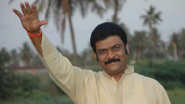 కాంగ్రెస్ కు షాక్: మరో వికెట్ పథనం, బళ్లారి జిల్లా ఎమ్మెల్యే రాజీనామా, క్యూలో 7 మంది రెబల్స్ !