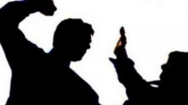 బెంగాల్‌లో దారుణం: సామూహిక దాడిలో ట్రాన్స్‌జెండర్ మృతి..దాడి ఎందుకు చేశారు?