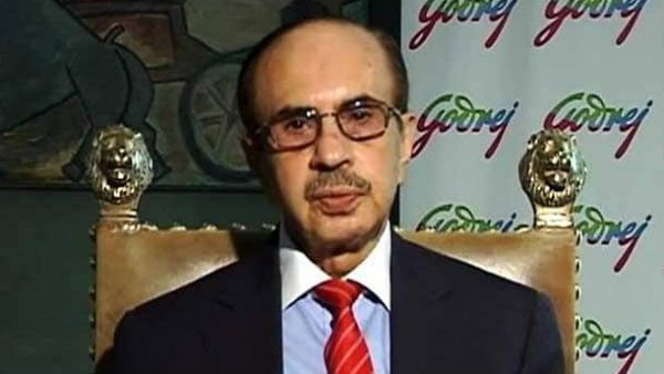 అసహనం, దాడులు ఆర్థికవృద్ధికి ప్రతిబంధకం : ఆది గోద్రెజ్