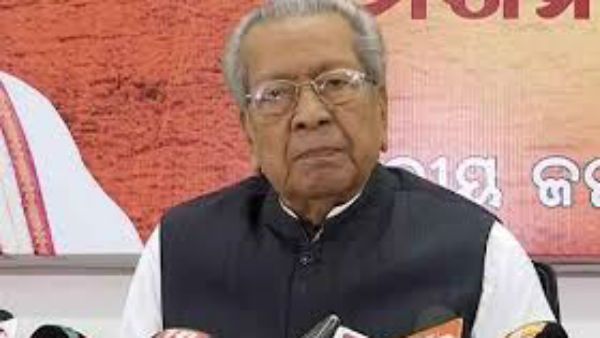 ఏపీలో రాజ్ భ‌వ‌న్ : 24న కొత్త గ‌వ‌ర్న‌ర్ ప్ర‌మాణ స్వీకారం: అక్క‌డే బ‌స‌..నోటిఫికేష‌న్ జారీ..!