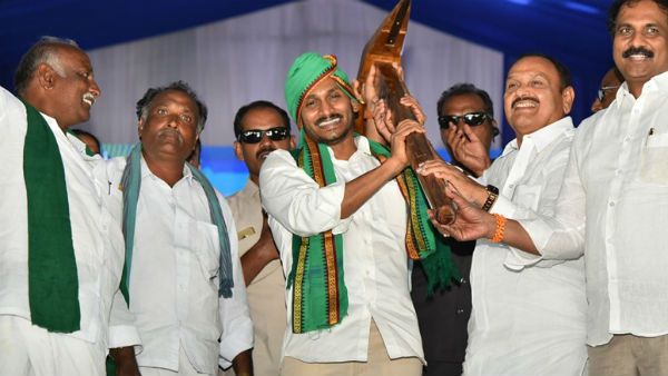 జ‌గ‌న్ జ‌నం మ‌న‌సు గెలిచారా..! నలభై రోజుల పాలనపై ప్రజా స్పందన ఏంటి..?