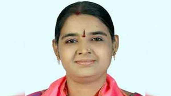టీఆర్ఎస్ మహిళా కార్పొరేటర్‌కు హైకోర్టులో ఊరట.. ఏం జరిగిందంటే..!