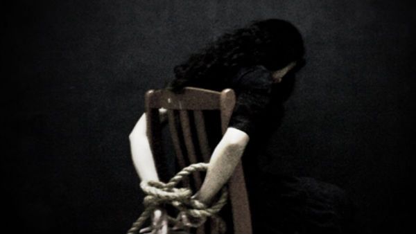 రెండు రోజులాయే.. బీఫార్మసీ విద్యార్థిని జాడ లేదు.. కొలిక్కిరాని కిడ్నాప్..!