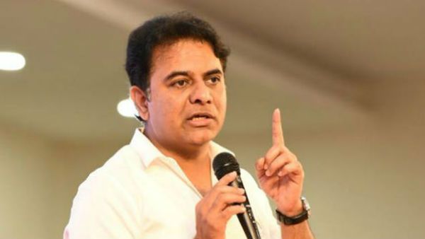 ఆ చిట్ చాట్ చాలా హాట్ గురూ..! కాంగ్రెస్ ఉతికి ఆరేసిన కేటీఆర్..!!