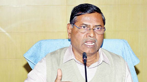 పారదర్శకంగా మున్సిపల్ ఎన్నికలు..!రాష్ట్ర ఎన్నికల సంఘం కమిషనర్‌ నాగిరెడ్డి ఆదేశాలు..!!