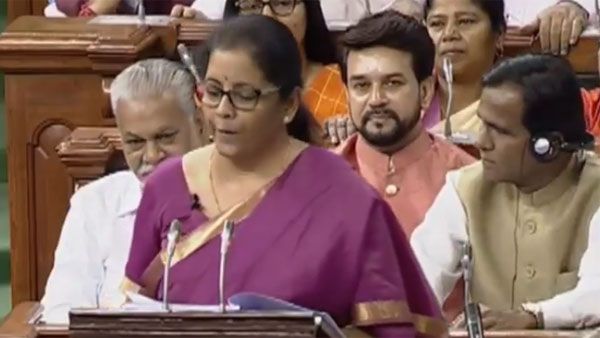 కేంద్ర బడ్జెట్‌లో ఏపీ, తెలంగాణకు అన్యాయానికి కారణం ఎవరని భావిస్తున్నారు? మీ కామెంట్ చెప్పండి