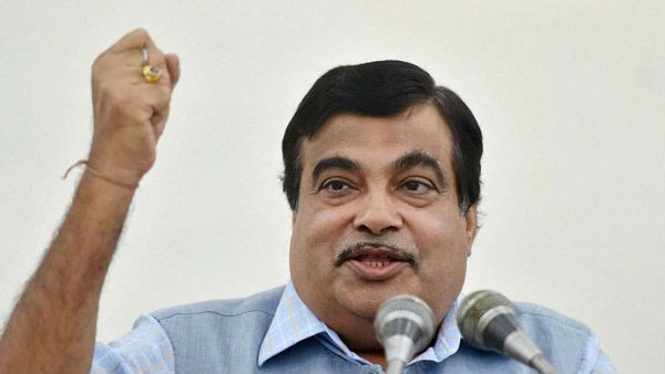 ఏటా లక్ష రోడ్డు ప్రమాదాలు .. ఐదేళ్లలో ఎంతమంది చనిపోయారో తెలుసా ..?