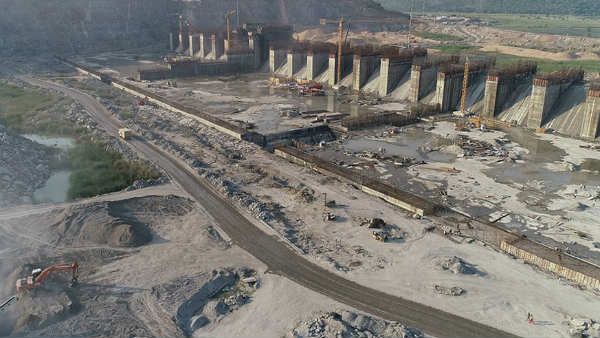 పోలవరంలో ఎన్నో ఉల్లంఘనలు..! అందుకే రీటెండరింగ్ అంటున్న వైసిపీ ప్రభుత్వం..!!