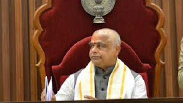 టీడీపీ నేతలు 400 కోట్లు కొట్టేశారనబోయి వేరే పదం వాడిన మంత్రి.. తప్పన్న స్పీకర్ , టీడీపీ