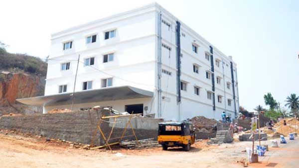 ఇక‌..టీడీపీ కార్యాల‌యాలే టార్గెట్: డాక్యుమెంట్లు కోసం నోటీసులు జారీ : బూమ్‌రాంగ్ అవుతుందా..!