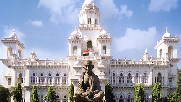 కేంద్ర బడ్జెట్ లో తెలంగాణాకు మొండి చెయ్యి .. అసహనం వ్యక్తం చేస్తున్న ఎంపీలు