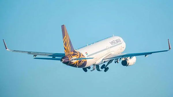 తప్పిన ముప్పు: లక్నోలో విస్తారా విమానం ఎమర్జెన్సీ ల్యాండింగ్.. ఇంధనం దాదాపు ఖాళీ