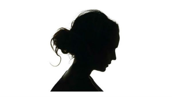 వన్ ఇండియా ఎఫెక్ట్..! అవినీతి తహసీల్దార్‌ లావణ్య అరెస్టు..!!