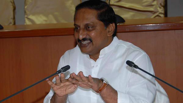 పీసీసీ చీఫ్‌గా మాజీ సీఎం కిర‌ణ్‌..! సీఎం జ‌గ‌న్‌ను ఎదుర్కోగ‌ల‌రా: టీడీపీ నుండి బీజేపీలోకి సోద‌రుడు