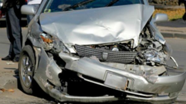 రక్తమోడుతున్న రహదారులు.. రాష్ట్రంలో రోజుకు 18 మంది బలి, గతేడాది కన్నా పెరిగిన ప్రమాదాలు ...