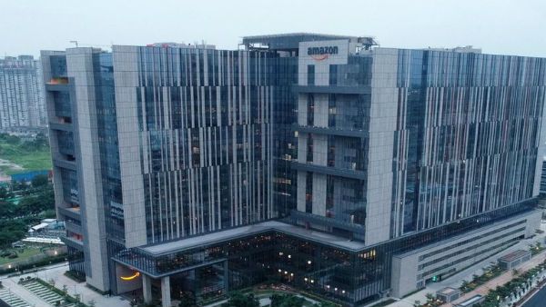 భాగ్యనగరి సిగలో అమెజాన్ క్యాంపస్.. 10 వేల మందికి ఉపాధి