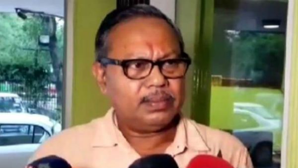 ఫ్లూట్ ఆవు ముందు ఊదు.. పాలు ఎక్కువగా ఇస్తుంది..! బీజేపీ ఎమ్మెల్యే