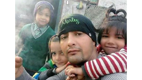 సీన్ రివర్స్: ఇప్పుడు స్మగ్లర్లు గోసంరక్షకులను కాలుస్తున్నారు..అక్కడ జరిగింది అదే..!