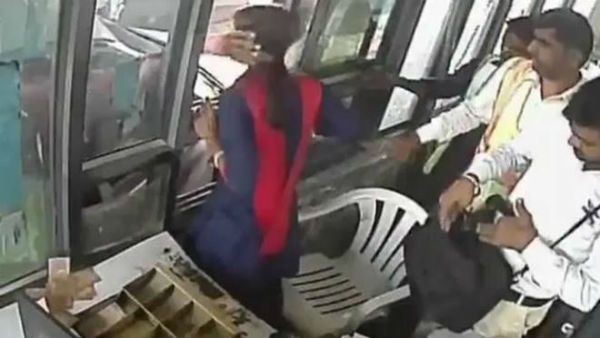 యువతిపై పిడిగుద్దులు.. ఇదెక్కడి అరాచకంరా నాయనా..! (వీడియో)